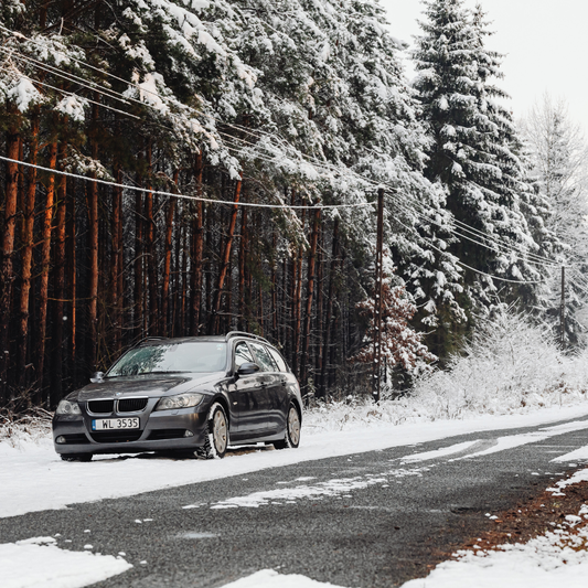 How to Get Rid of Mildew Smells in Cars, Basements, and Homes This Winter